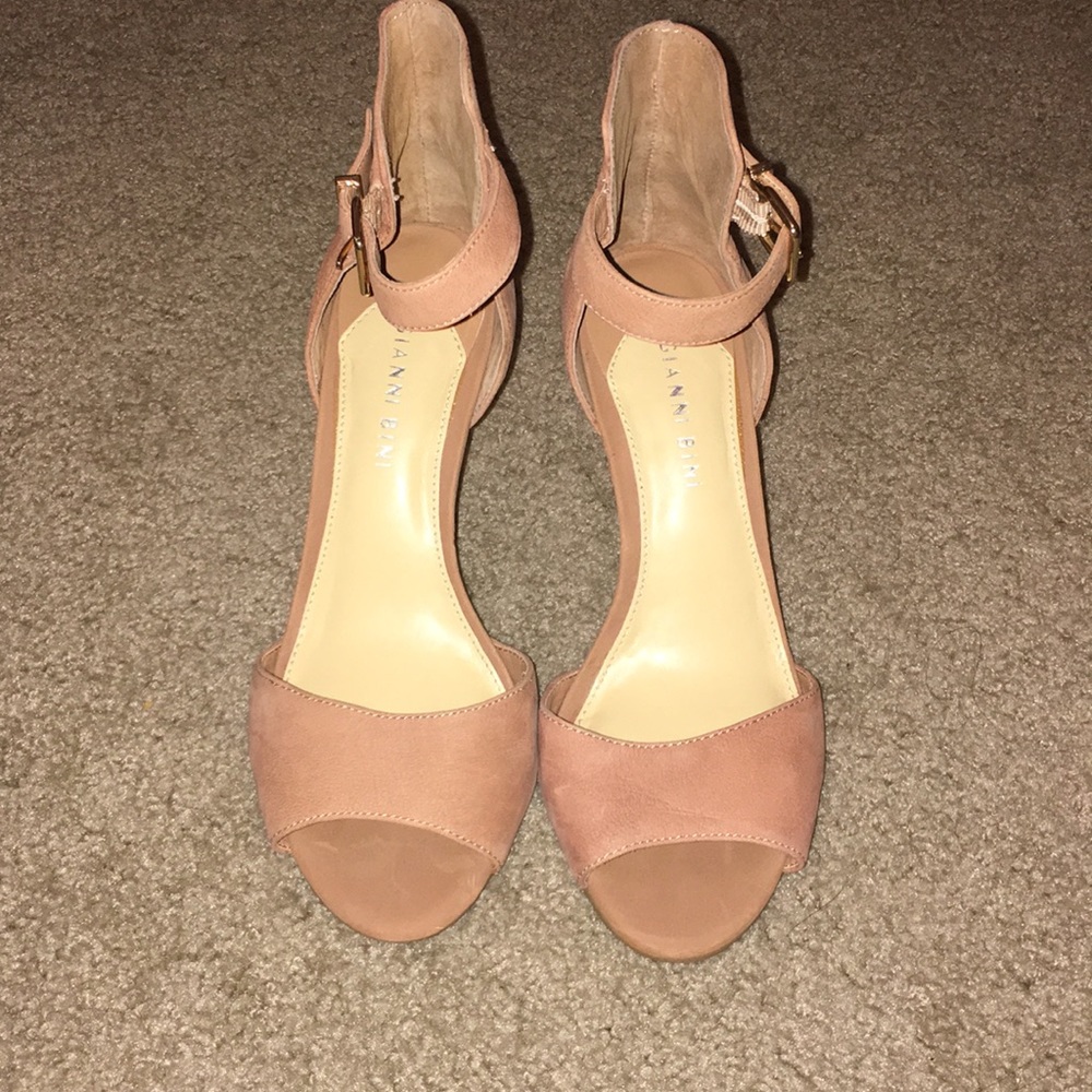 Gianni Binni heels